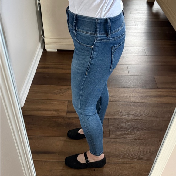 Apt 9 Women's Medium Wash Blue Skinny Jeans - Picture 6 of 12